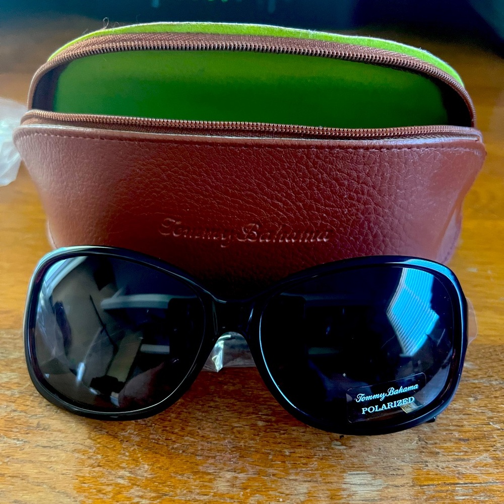 Tommy Bahama Sunglasses *New*